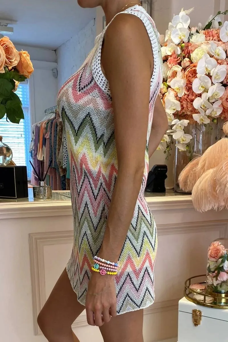 Colorful Chevron Print Sleeveless Knit Dress