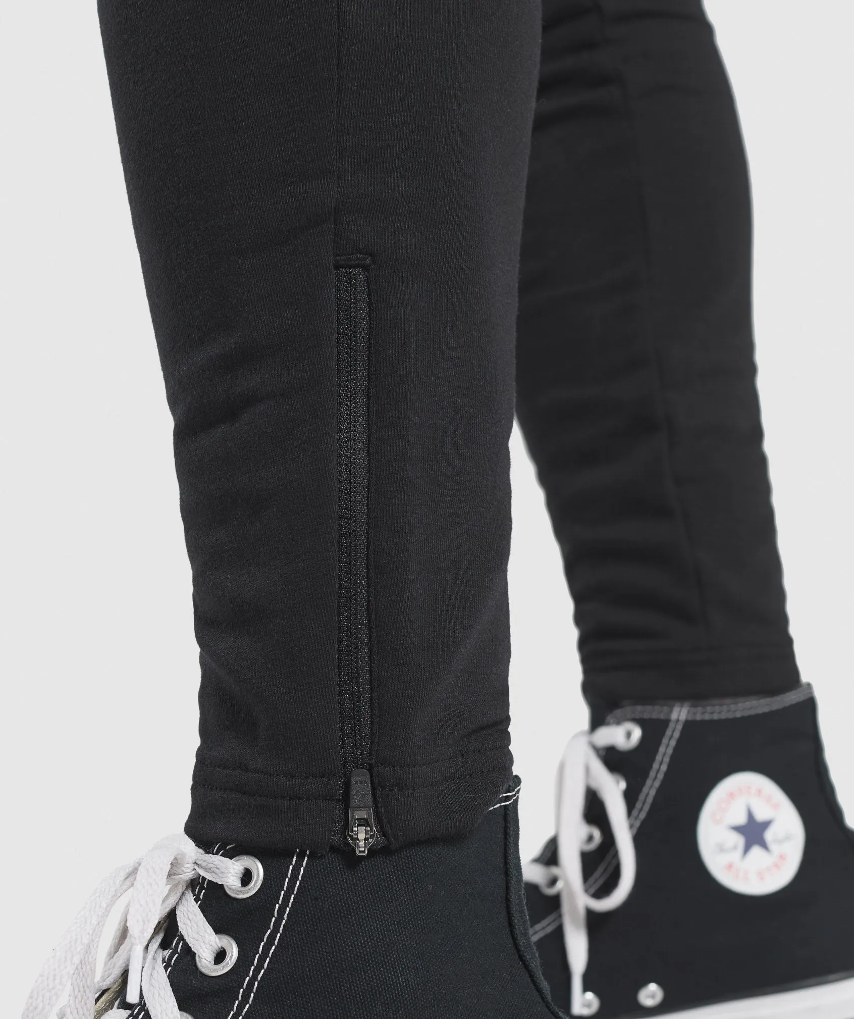 Gymshark Fit Tapered Joggers - Black