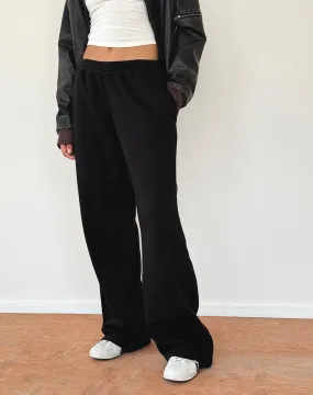 Loose Jogger in Black with 'M' Embroidery