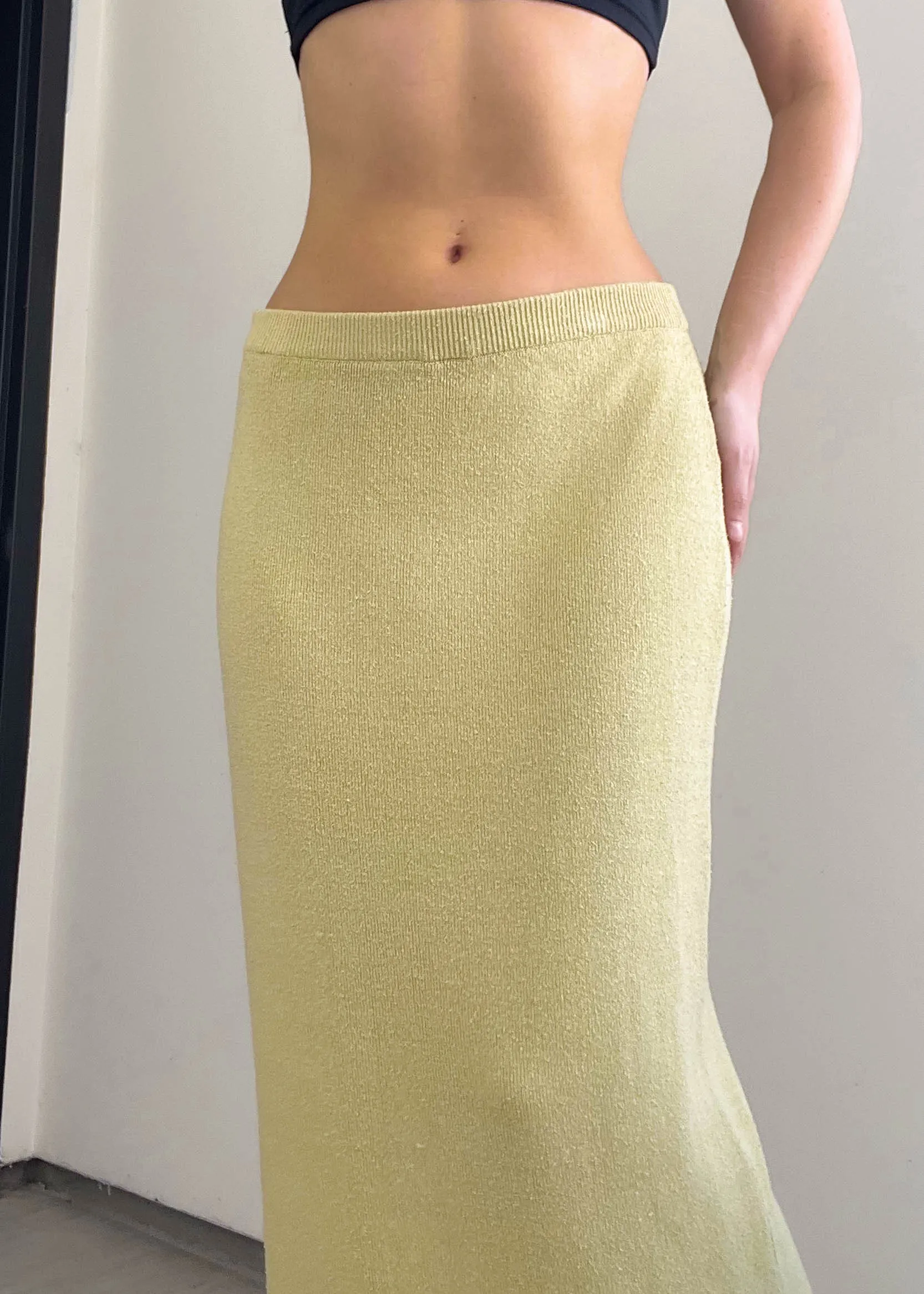 Pastel Green Knit Maxi Skirt (M-L)