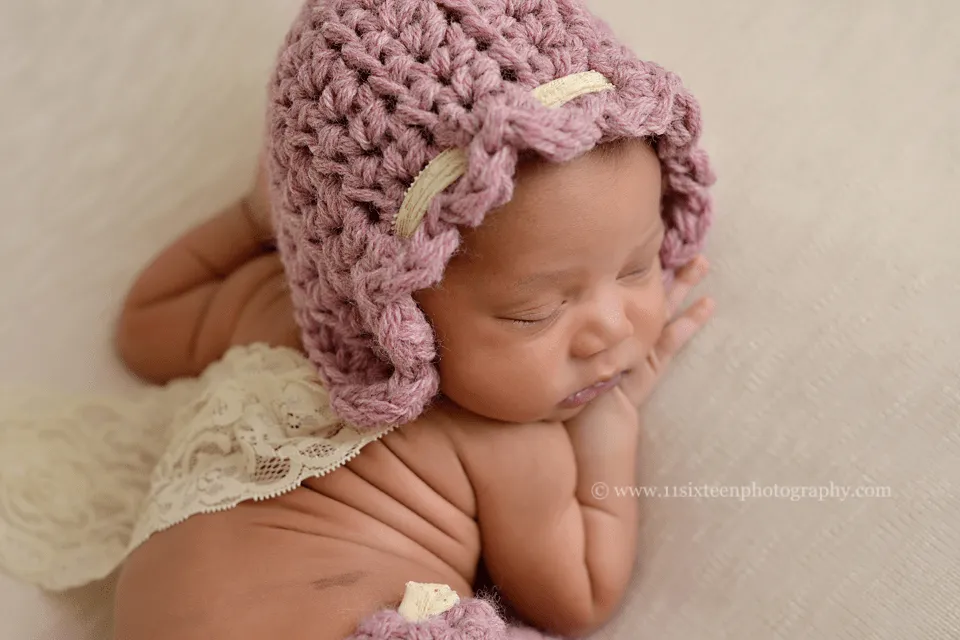 Pink Scallops Ribbon Bonnet Hat