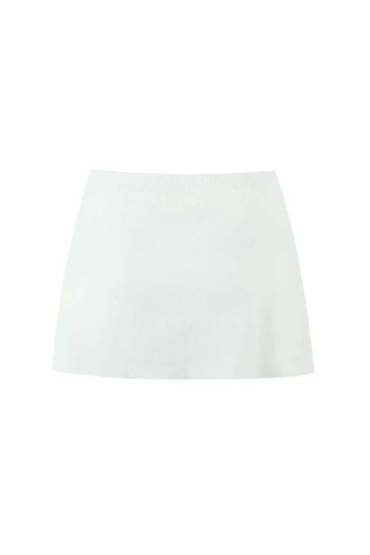 Preppy Style Solid Color Buckle Belt Detail Pleated A Line Knit Mini Skirt