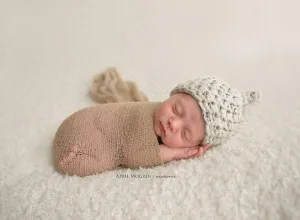 SET Oatmeal Tweed Knot Hat & Natural Tan Stretch Knit Wrap