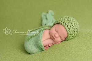 SET Pistachio Cotton Baby Bonnet Stretch Knit Wrap