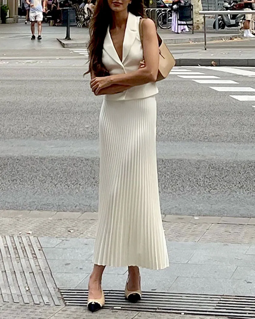 Suit collar sleeveless vest top mid-length pleated skirt suit