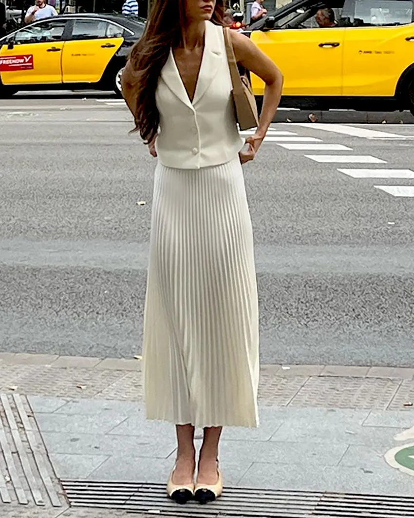 Suit collar sleeveless vest top mid-length pleated skirt suit