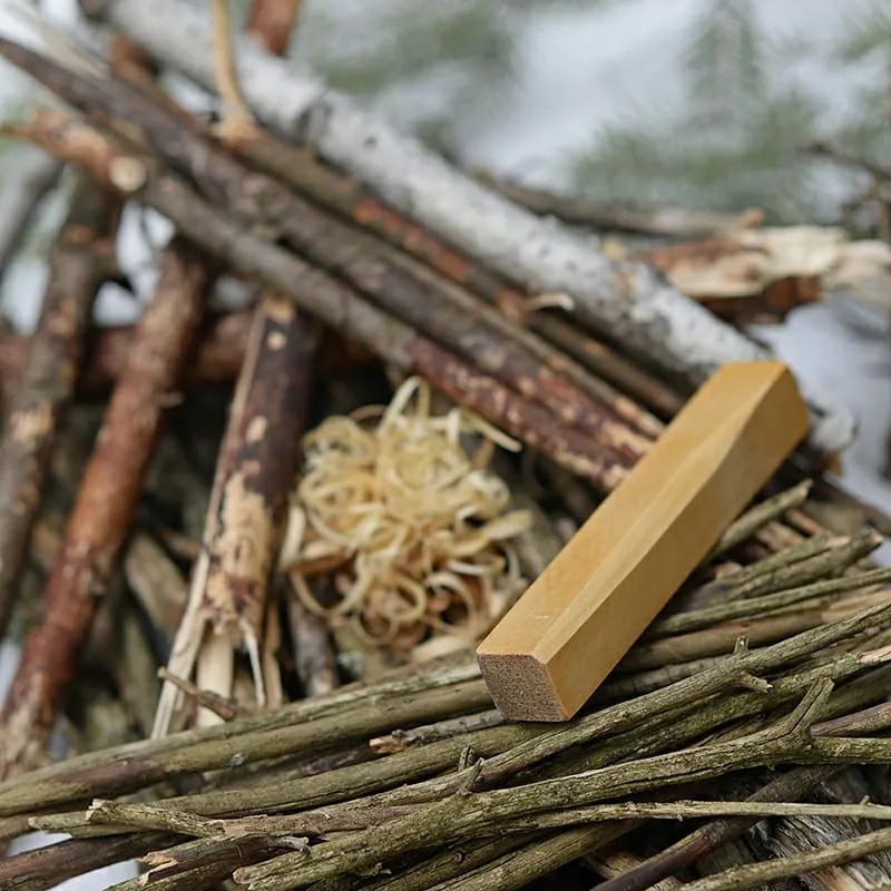 Survival Craft Collar: ParaCord Necklace, wire, fishline, tinder, firestarter, waxed wood.