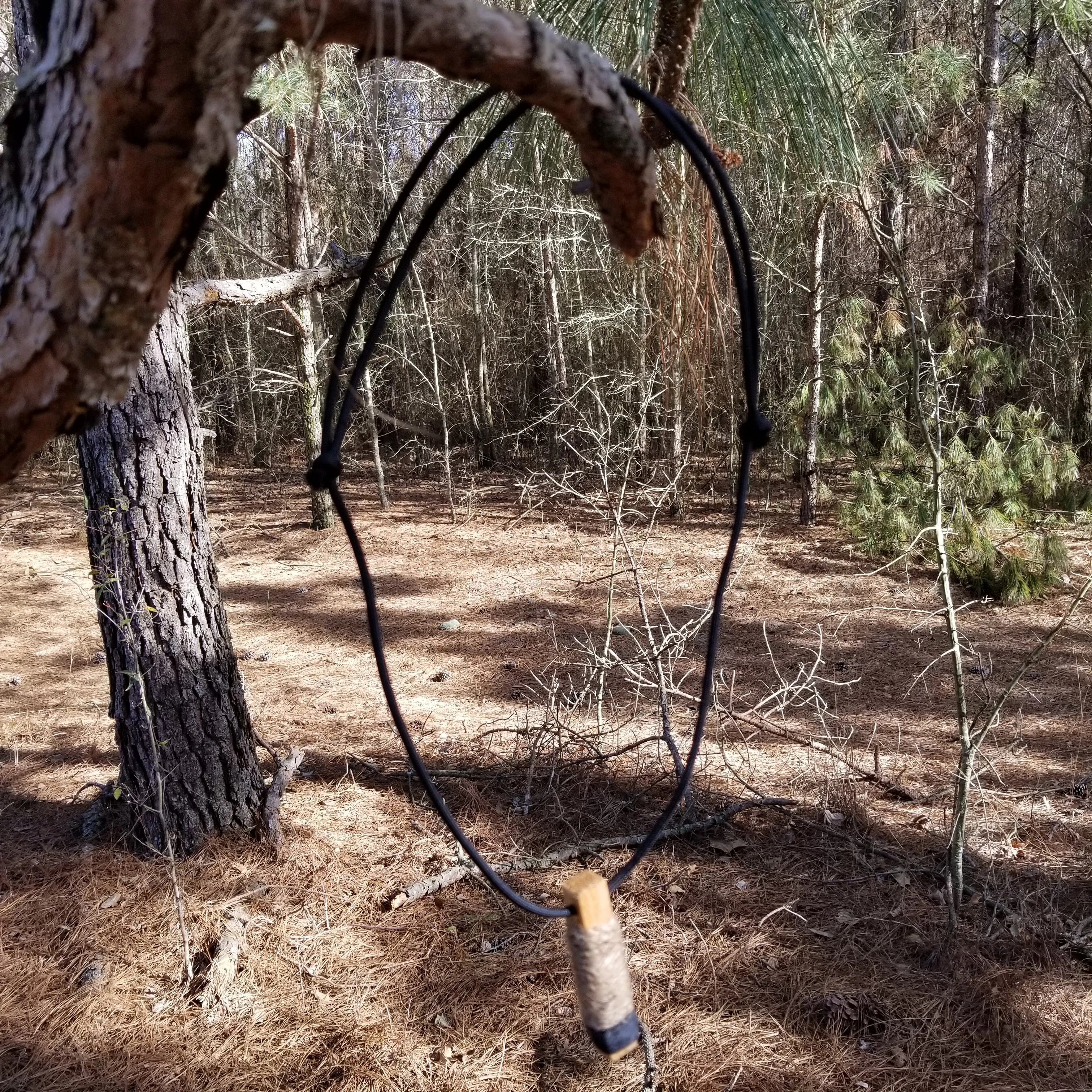 Survival Craft Collar: ParaCord Necklace, wire, fishline, tinder, firestarter, waxed wood.