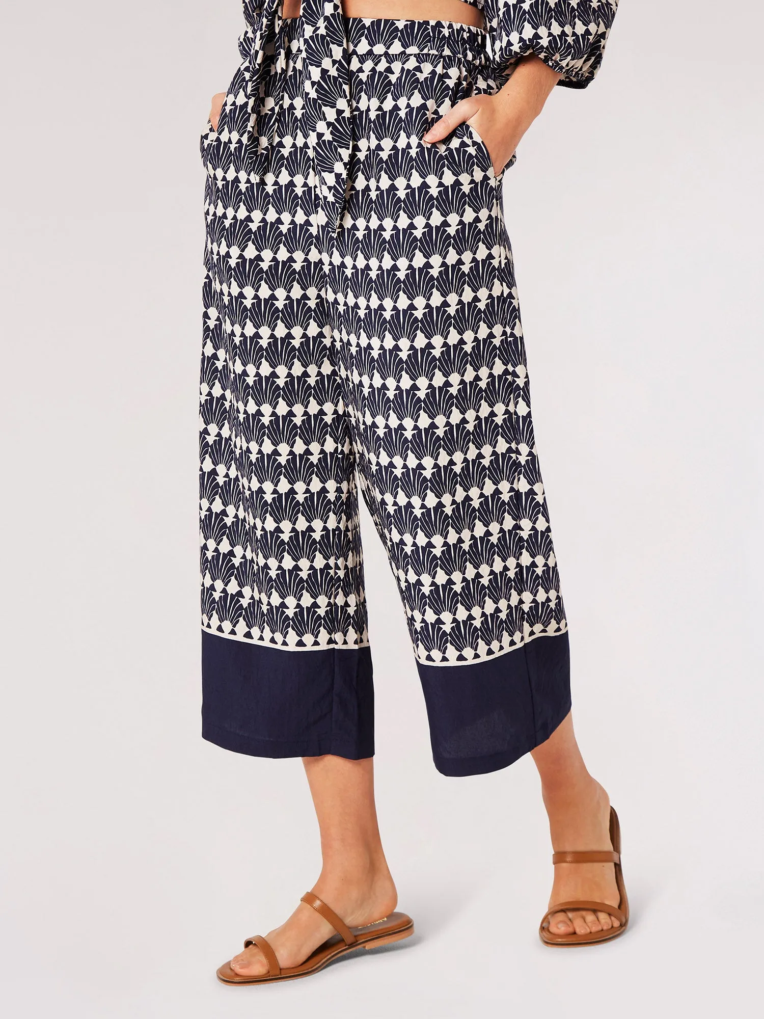 The Shell Geo Border Culottes