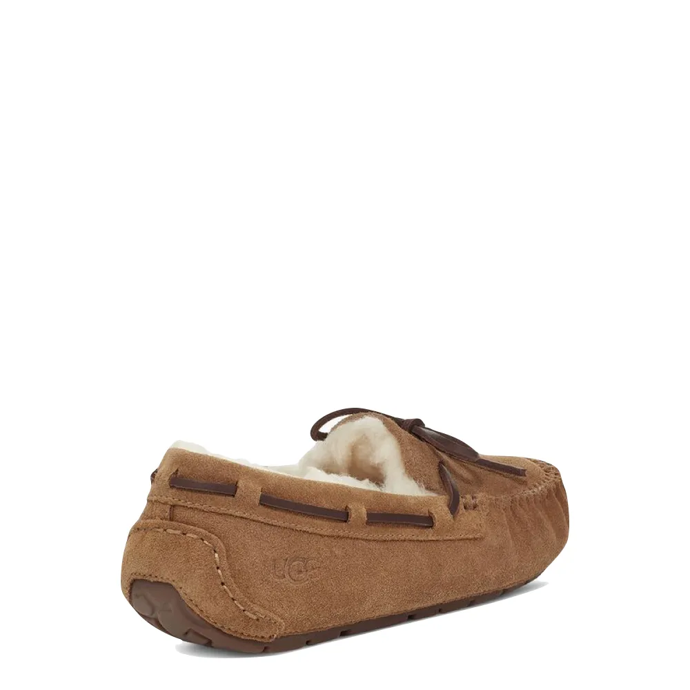 UGG Women's Dakota Moc Sheepskin Slipper in Chestnut